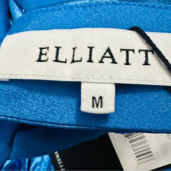 Elliatt Vibrant Blue Bishop Sleeve Cocktail Dress - Picture 5 of 5